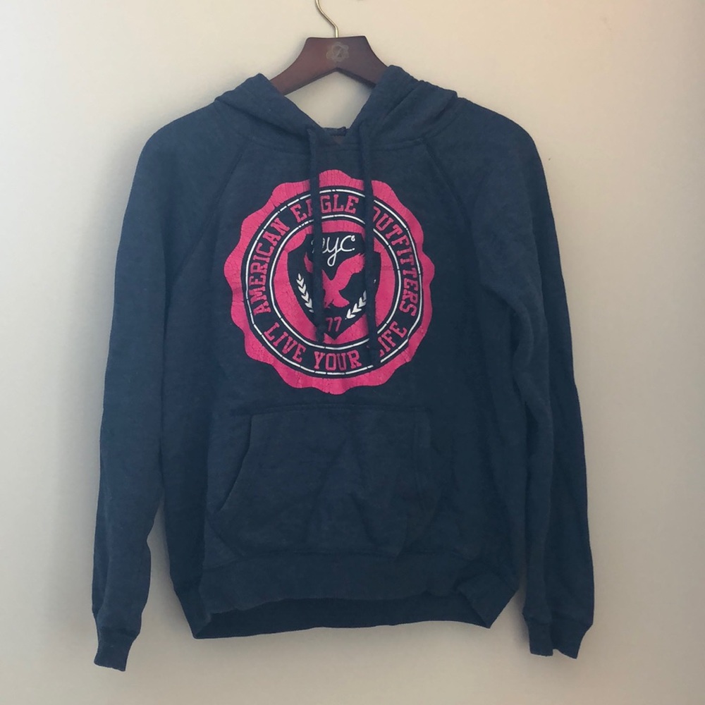 ✨3/$30✨American eagle dark blue hoodie